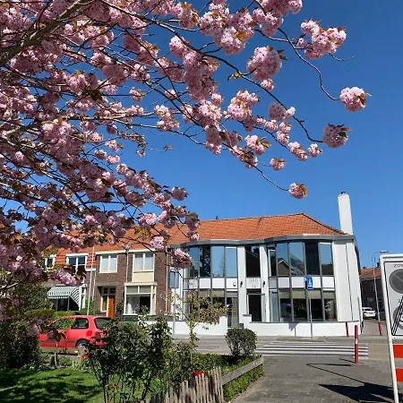 De Meerlaan Guest house *